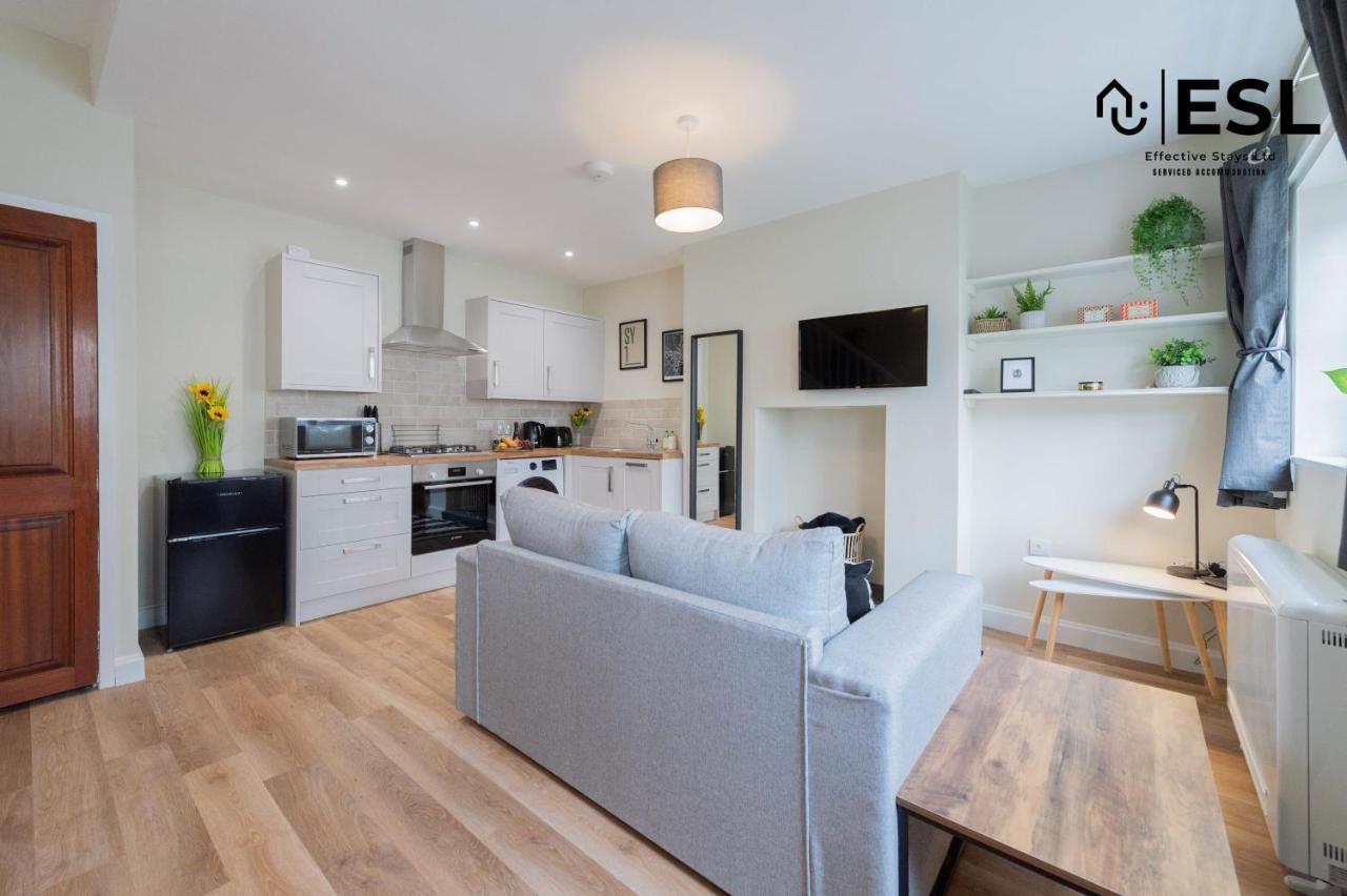 1 Bedroom House Drapers Court, Shrewsbury By Effective Stays Ltd Serviced Accommodation Bagian luar foto