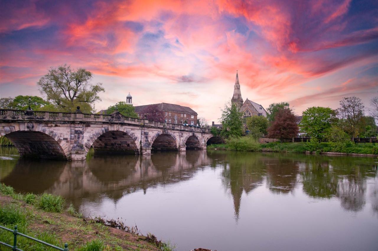 1 Bedroom House Drapers Court, Shrewsbury By Effective Stays Ltd Serviced Accommodation Bagian luar foto